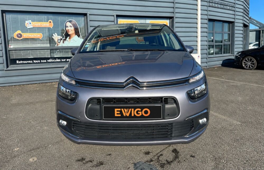 C4 Spacetourer 1.5 BLUEHDI 130CH / FEEL / CAMERA RECUL - CARPLAY - SIEGES C 2019 occasion 44220 Cou&euml;ron