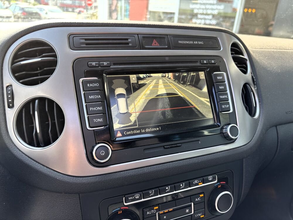 Tiguan 2.0 TDI 177 ch BLUEMOTION LOUNGE 4MOTION 2015 occasion 64320 Idron