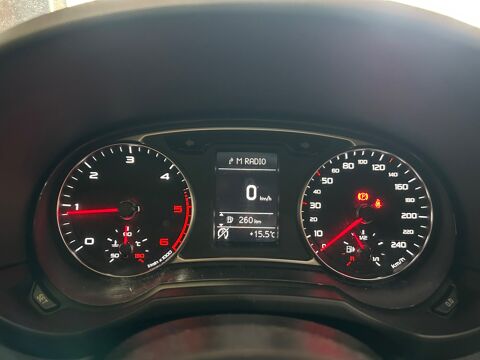 A1 SPORTBACK 1.6 TDI 115 BUSINESS LINE S-TRONIC BVA 2017 occasion 83600 Fr&eacute;jus