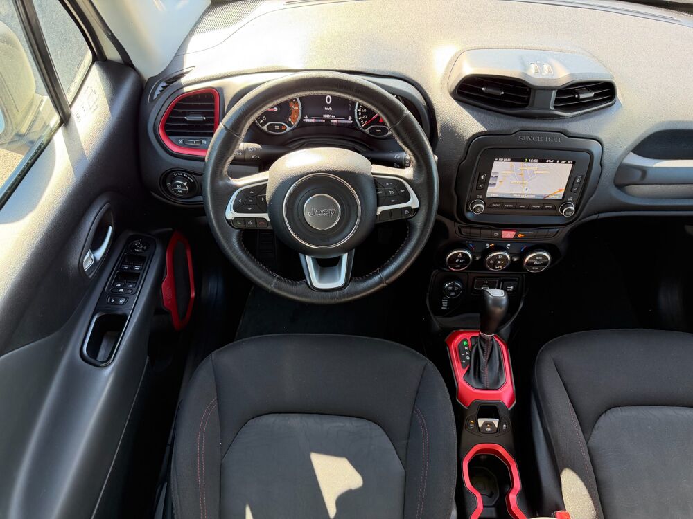Renegade 2.0 MULTIJET 170 ch ACTIVE DRIVE TRAILHAWK BVA9 2015 occasion 65290 Juillan
