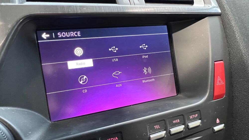 DS5 1.6 BLUEHDI 120 Ch S&S SO CHIC EAT6 - DISTRI NEUVE - CARPLAY 2018 occasion 33610 Cestas