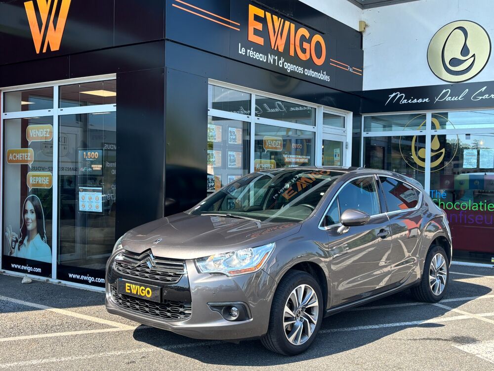 DS4 1.2 PURETECH 130 ch SOCHIC + OPTIONS - COURROIE REMPLACEE 2015 occasion 64320 Idron