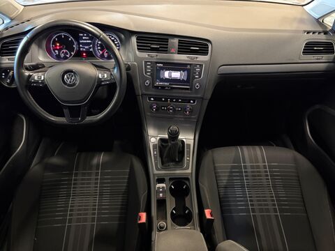 Golf 1.6 TDI 110CH LOUNGE-ATTELAGE-ENTRETIEN COMPLET-DISTRIBUTION 2016 occasion 69400 Arnas
