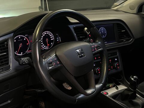 Leon 1.6 TDI 115ch BVM URBAN CAMERA DE RECUL/ CARPLAY/ ENTRETIEN 2020 occasion 78125 Gazeran