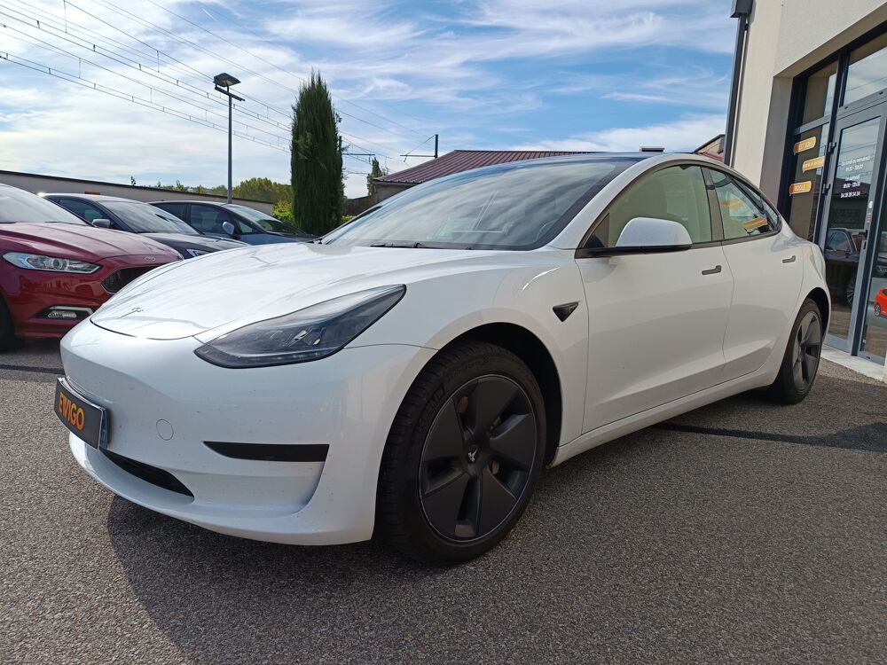 Model 3 ELECTRIC 255 60KWH /ATTELAGE/1&eacute;re main / PNEUS , Triangle NE 2023 occasion 69420 Ampuis