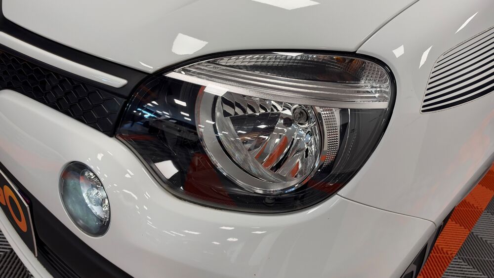 Twingo III 0.9 TCe 90 LIMITED 2017 EDC // ENTRETIEN CONSTRUCTEUR 2018 occasion 34430 Saint-Jean-de-V&eacute;das