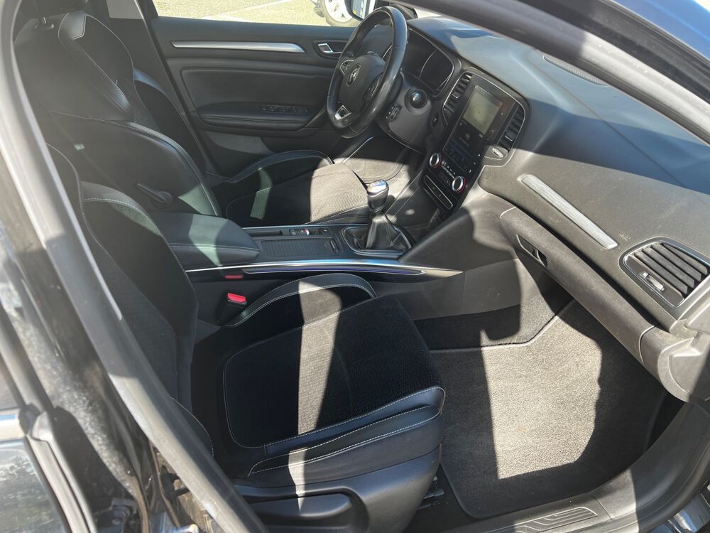 M&eacute;gane 1.5 DCI 110 CH BOSE / CAMERA DE RECUL 2015 occasion 47000 Agen