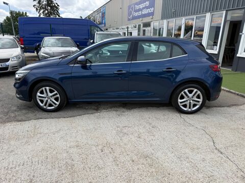 M&eacute;gane V Hatchback 1.5 dCi 16V 110CH - GPS - RADAR DE RECUL - R&Eacute;GUL 2018 occasion 27000 &Eacute;vreux