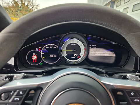 Cayenne 3.0 E-HYBRID 462H 340 PHEV 17,9 KWH PACK SPORT ALL&Eacute;G&Eacute; Carbon 2021 occasion 68170 Rixheim