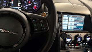 F-Type COUPE V6 3.0 SURALIMENTE 340ch BVA8 2015 occasion 34430 Saint-Jean-de-V&eacute;das