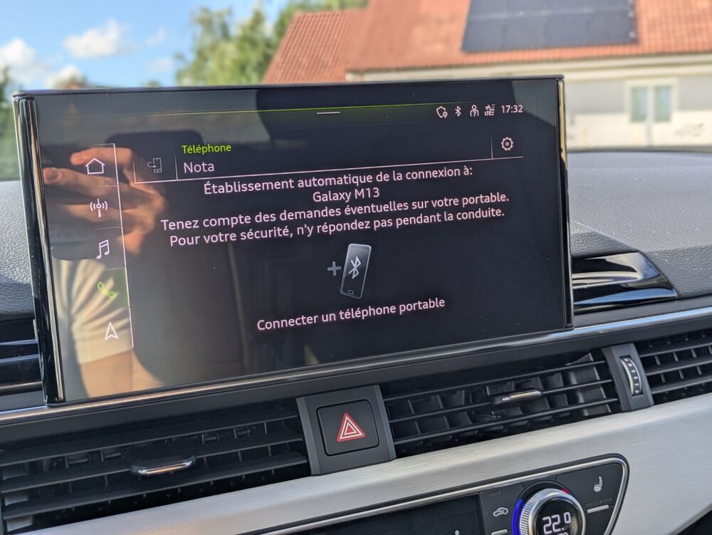 A4 AVANT 2.0 40 TDI 204ch MHEV HYBRID COMPETITION QUATTRO S-TRO 2024 occasion 25300 Pontarlier