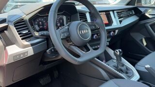 A1 30 TFSI 116 BVA S TRONIC 7 S LINE NEUF 0KM + CAMERA + LIMITE 2026 occasion 54000 Nancy