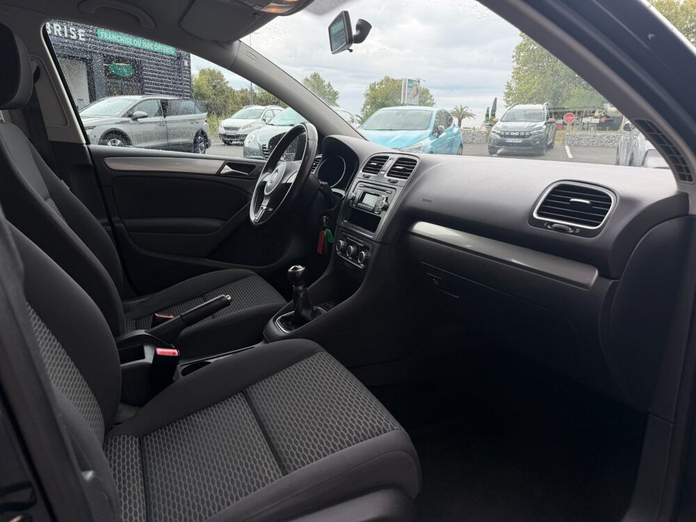 Golf 1.6 TDI 105ch TREND LINE 2010 occasion 17100 Saintes
