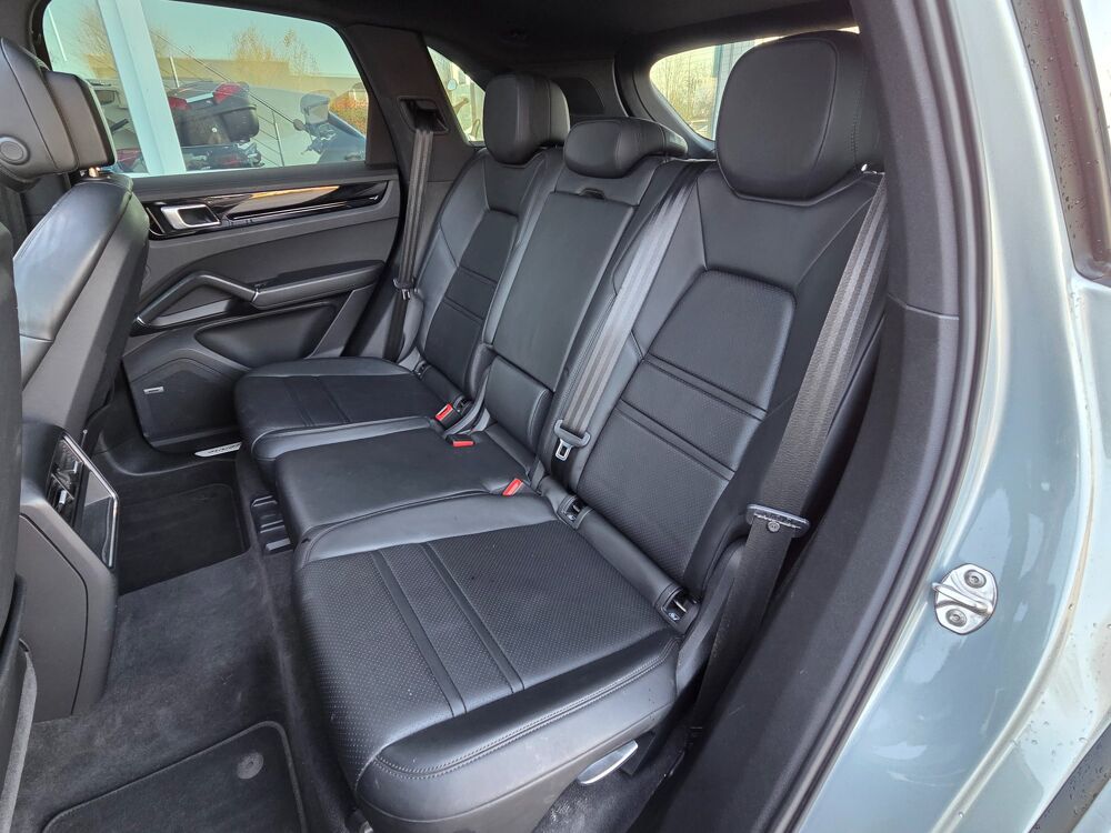 Cayenne 3.0 E-HYBRID 462 ch Pack sport design / PDLS+ / TOIT PANO O 2019 occasion 68170 Rixheim