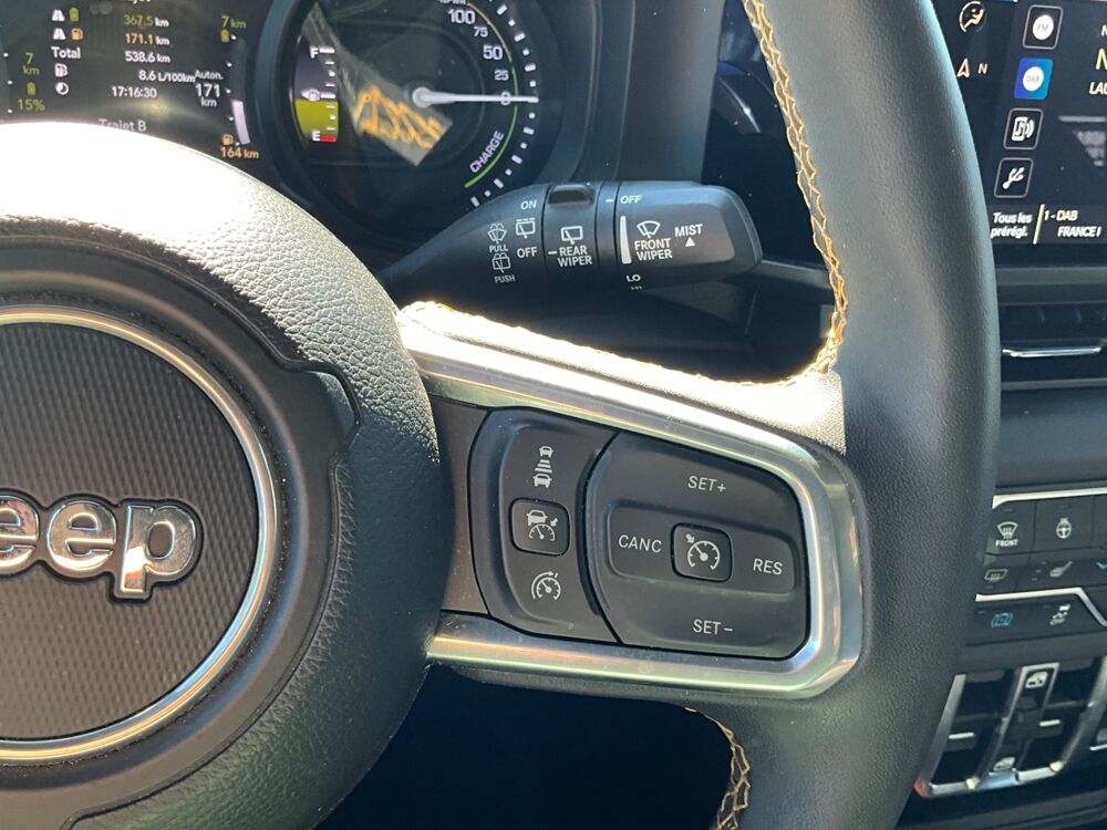 Wrangler 2.0 T 380H 270 4XE HYBRID PHEV UNLIMITED SAHARA AWD BVA 2024 occasion 17000 La Rochelle