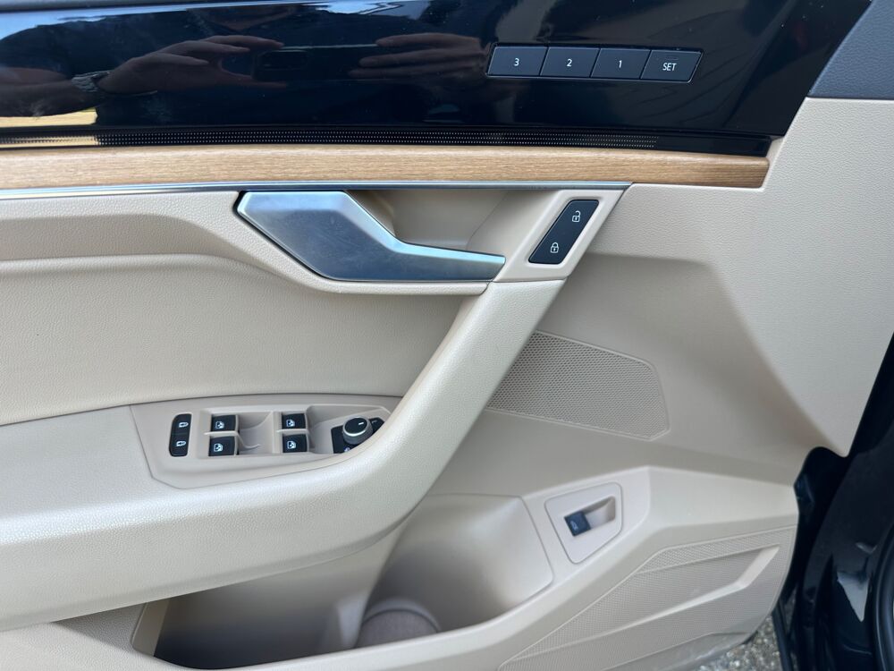 Touareg 3.0 TDI 285 CH CARAT EXCLUSIVE 4MOTION TIPTRONIC / ENTRETIEN 2018 occasion 47000 Agen