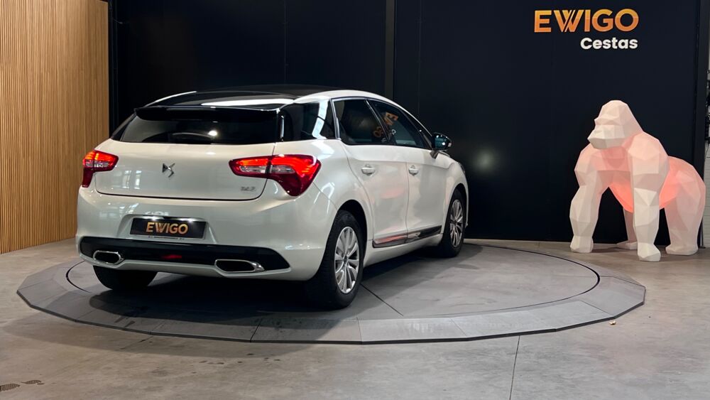 DS5 1.6 BLUEHDI 120 Ch S&S SO CHIC EAT6 - DISTRI NEUVE - CARPLAY 2018 occasion 33610 Cestas