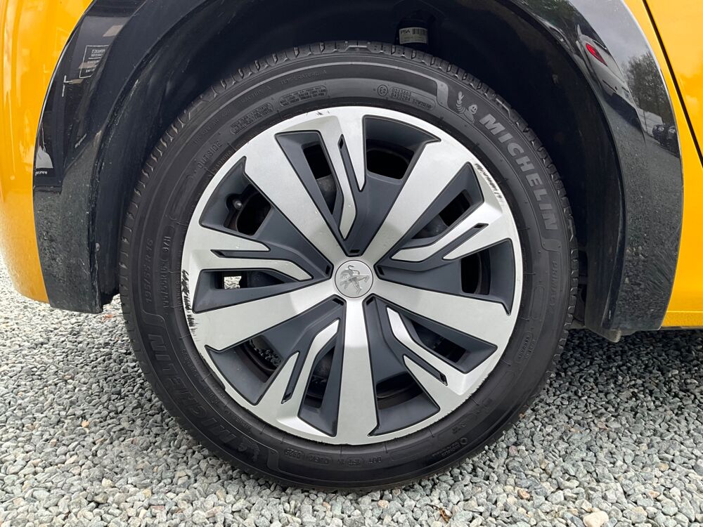 208 GENERATION-II ELECTRIC 135 77PPM 50KWH ACTIVE 2020 occasion 17000 La Rochelle