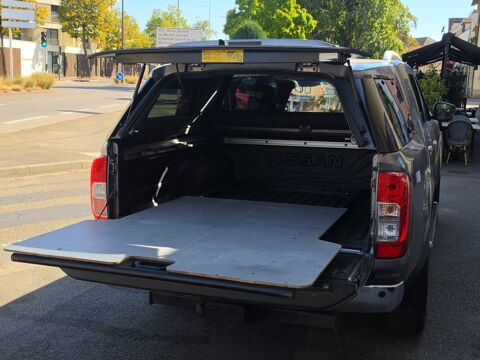 Navara DOUBLE CAB HARD TOP 2.3 DCI 190 TEKNA 4WD BVA - ENTRETIEN CO 2017 occasion 68000 Colmar
