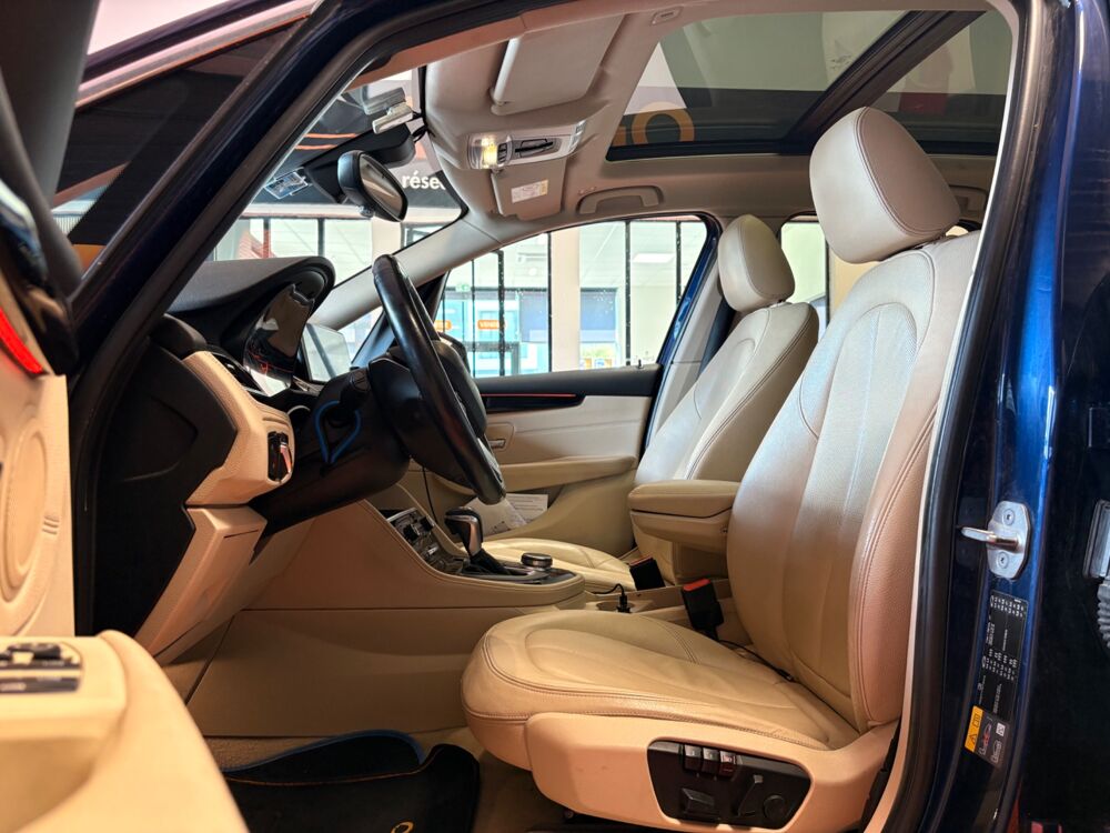 Serie 2 Active Tourer Luxury 225xeA 224ch 2017 occasion 83600 Fr&eacute;jus