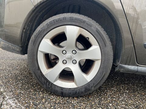 3008 GENERATION-I 1.6 HDI 110 CH ACTIVE +DISTRIBUTION FAITE 2010 occasion 47000 Agen