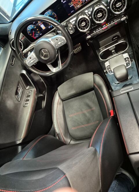 Classe A 250 224ch AMG LINE + Toit ouvrant 2018 occasion 67800 Hoenheim