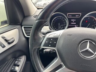 Classe M ML 250 2.2 BLUETEC 205 Ch - Fascination 2012 occasion 44220 Cou&euml;ron