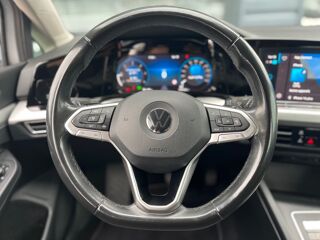 Golf 2.0 TDI 150 LIFE DSG Cam&eacute;ra de recul - Carplay 2021 occasion 44220 Cou&euml;ron