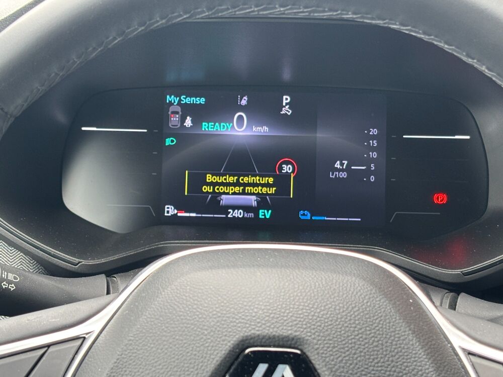 Clio 1.6 E-TECH 145 ch FULL-HYBRID TECHNO BVA 2023 occasion 64320 Idron