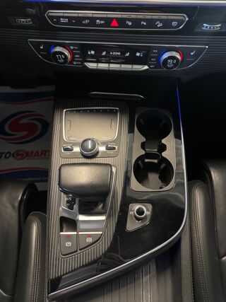 Q7 3.0 TDI E-TRON 373H 260 Ch HYBRID/DIESEL AVUS - TOIT OUVRANT 2018 occasion 79000 Niort