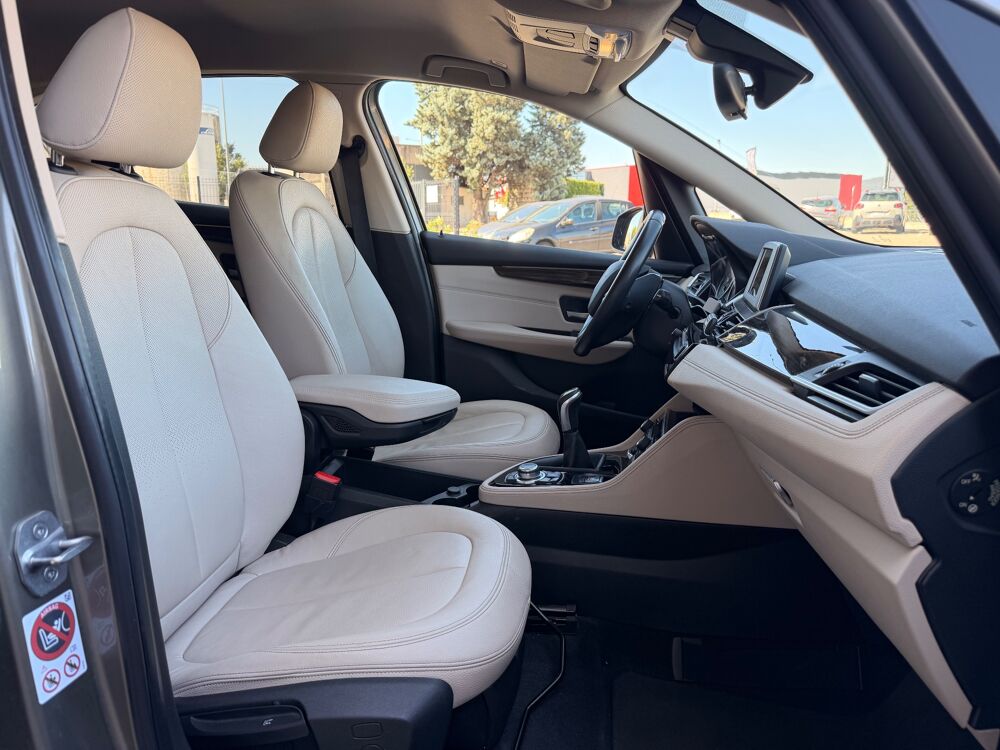 Serie 2 Active-Tourer 218i 136ch Luxury - ENTRETIEN COMPLET BMW 2015 occasion 26000 Valence