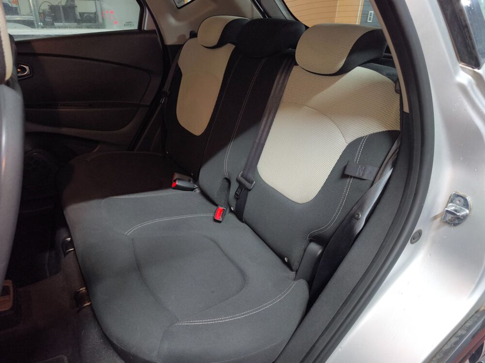 Captur 0.9 TCE 90 BUSINESS PREMIERE MAIN 2020 occasion 60740 Saint-Maximin