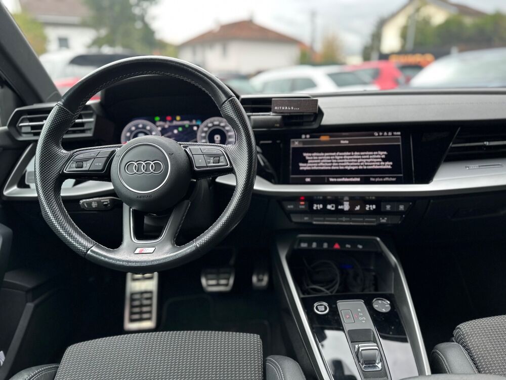 A3 SPORTBACK 30 TFSI 110CH S-LINE EDITION S-TRONIC BVA 2021 occasion 25000 Besan&ccedil;on