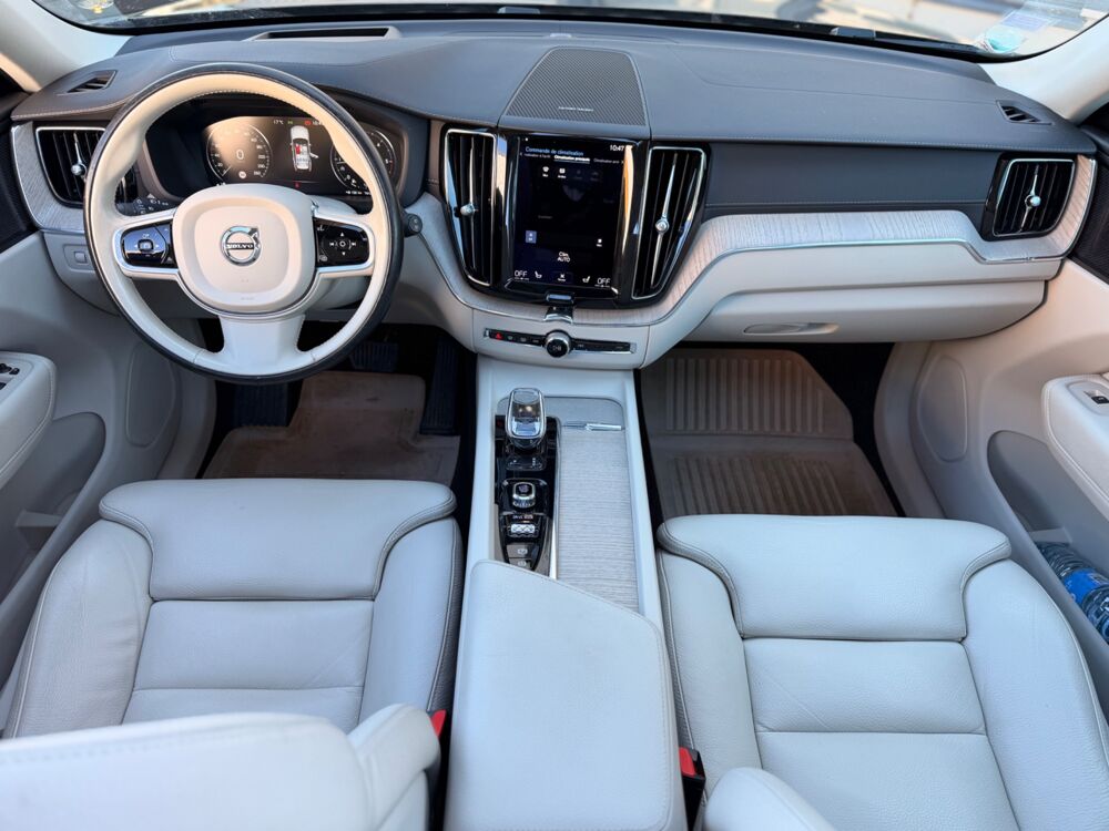 XC60 2.0 B5 D 249H 235ch MHEV HYBRID INSCRIPTION LUXE AWD GEARTRO 2020 occasion 25300 Pontarlier