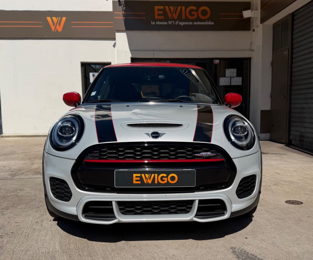 Cooper III (2) (F56) HATCH 2.0 JCW 231 BVA8 JCW + SI&Egrave;GES AV CHAUFFA 2021 occasion 54000 Nancy