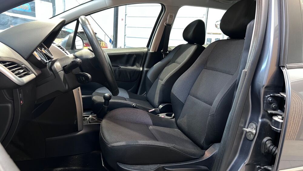 207 SW 1.4 VTI 95 ACTIVE - REGULATEUR DE VITESSE - CLIMATISATION 2011 occasion 33610 Cestas