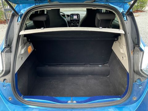 Zo&eacute; R90 ZE 90cv 40KWH CHARGE-NORMALE ZEN ENTRETIEN COMPLET RENAU 2018 occasion 17000 La Rochelle