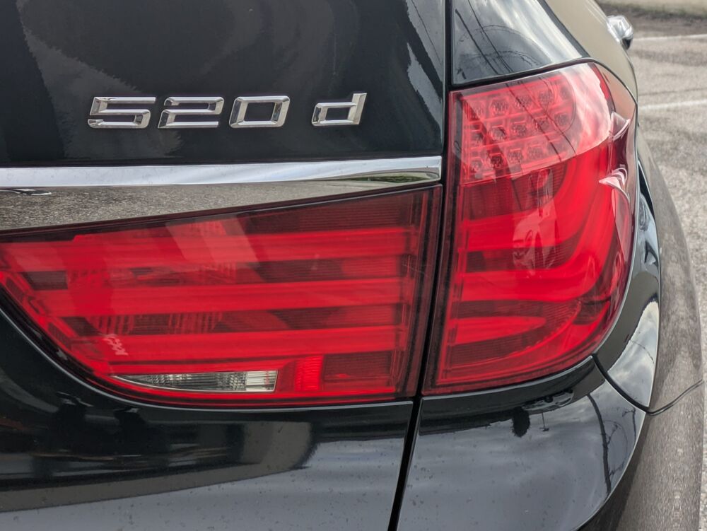 S&eacute;rie 5 GRAN-TURISMO 2.0 520 D 185ch LUXE BVA 2013 occasion 69420 Ampuis