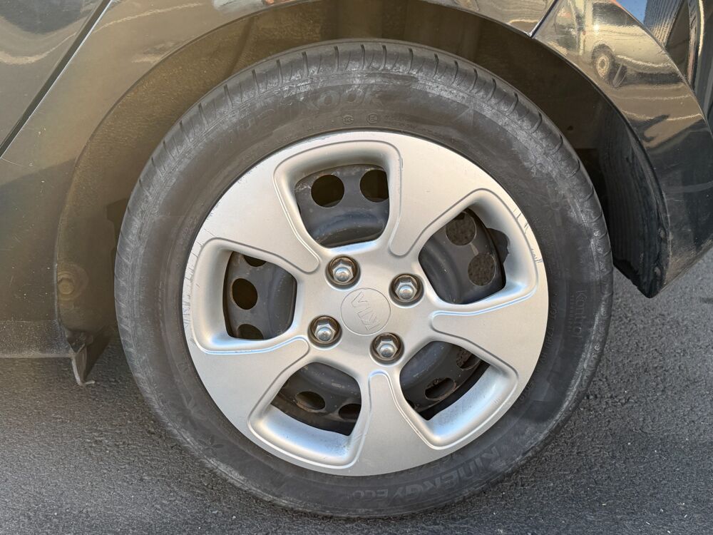 Picanto 1.0 70ch STYLE 2012 occasion 17100 Saintes