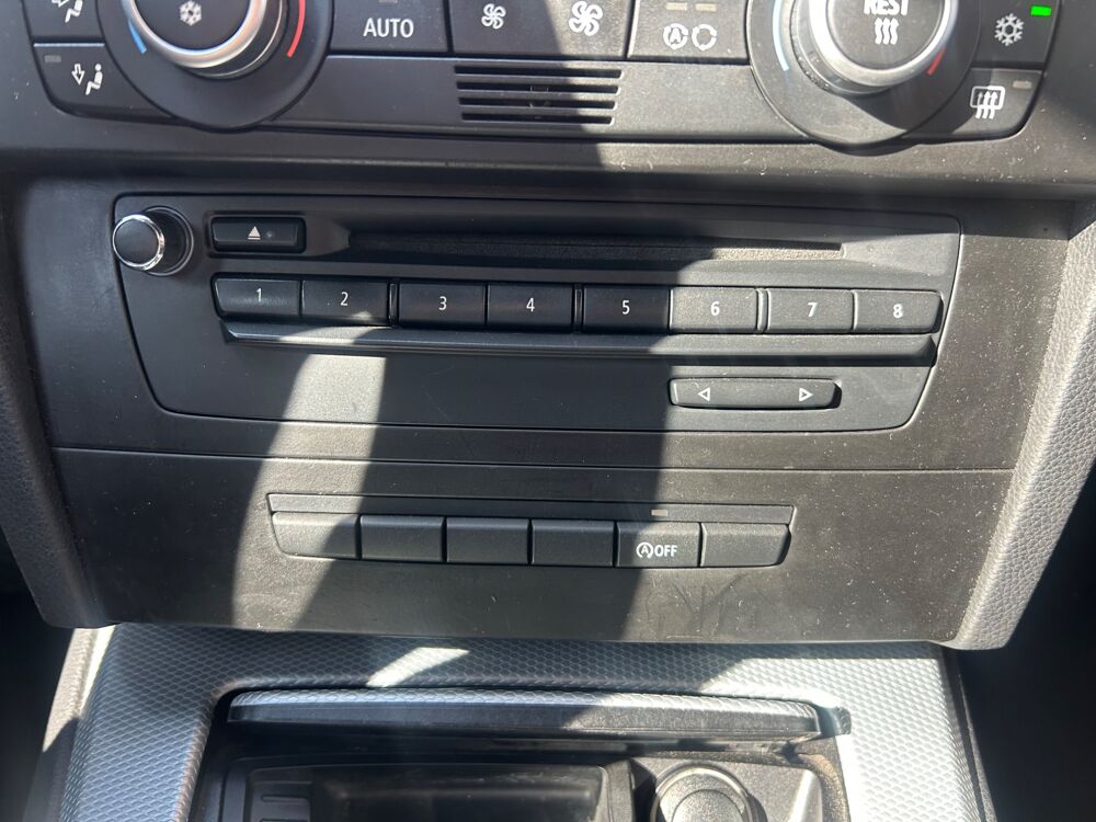 S&eacute;rie 3 2.0L 320D 175ch SPORT DESIGN - RADARS AV/AR 2008 occasion 38420 Le Versoud