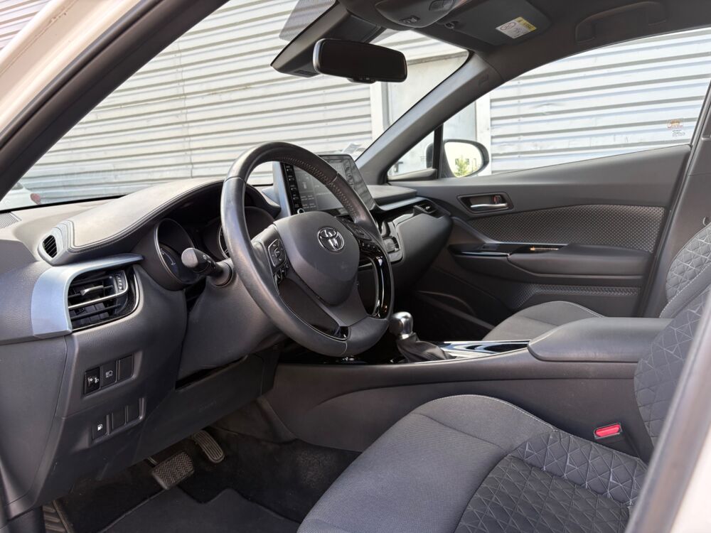 C-HR 1.8 140H 100 CH HYBRID FULL-HYBRID 0.85KWH DYNAMIC 4X2 BVA 2022 occasion 47000 Agen