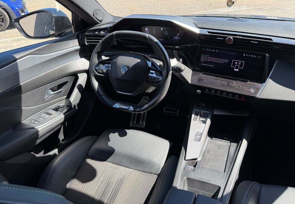 408 1.2 PURETECH 130 S&S GT EAT8 + CAMERA AV/AR/360&deg; + CARPLAY + 2024 occasion 97410 Saint-Pierre