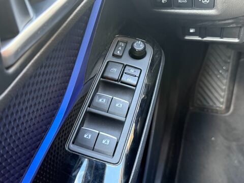 C-HR Hybrid 1.8 122 BVA E-CVT 2WD Graphic (entretien Toyota) 2018 occasion 94170 Le Perreux-sur-Marne