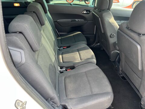 5008 GENERATION-I 1.6 HDI 115 CH ALLURE / 7 PLACES 2014 occasion 47000 Agen