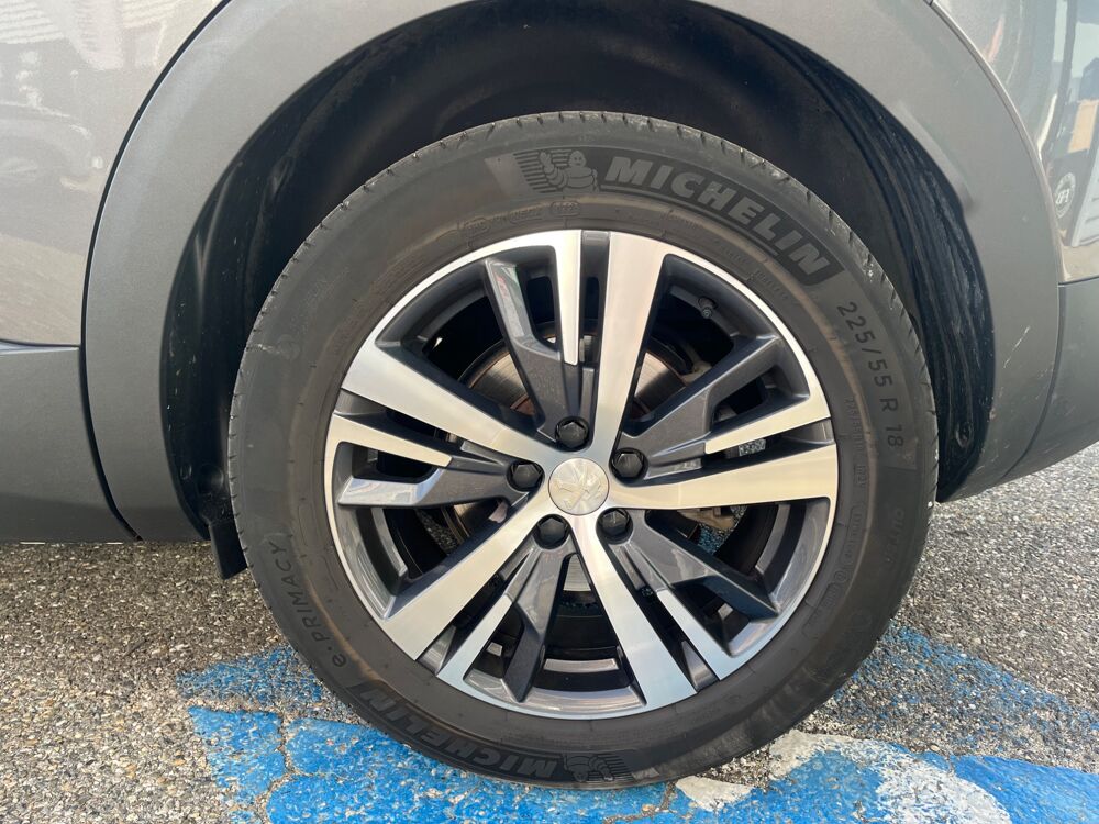 3008 GENERATION-II 1.5 BLUEHDI 130 CH ALLURE EAT BVA START-STOP / 2023 occasion 47000 Agen