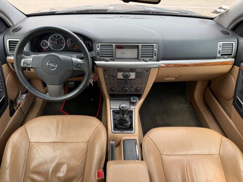 Signum 1.9 CDTI 150ch COSMO / Distribution ok / Attelage / Barre de 2007 occasion 69420 Ampuis