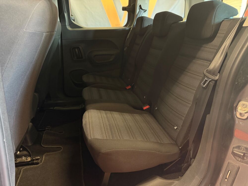 Combo VP COMBI 1.5 D 100 Ch L1H1 ENJOY ATTELAGE/ ENTRETIEN CONSTRUCTE 2018 occasion 24750 Tr&eacute;lissac