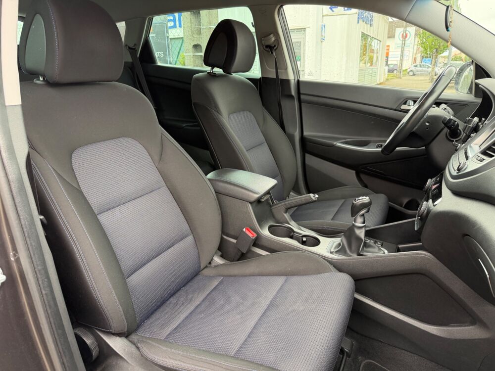 Tucson 1.7 CRDI 115 CH CREATIVE 2WD CAMERA DE RECUL / ATTELAGE / BL 2016 occasion 40000 Mont-de-Marsan