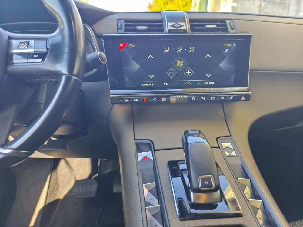 DS3 1.5 BLUEHDI 130Ch BUSINESS EAT8/CARPLAY/ATTELAGE ESCAMOTABLE 2022 occasion 74600 Seynod