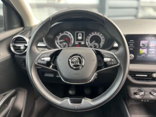 Fabia 1.0 TSI 95 AMBITION Garantie Constructeur - Carplay - Attela 2023 occasion 44220 Cou&euml;ron